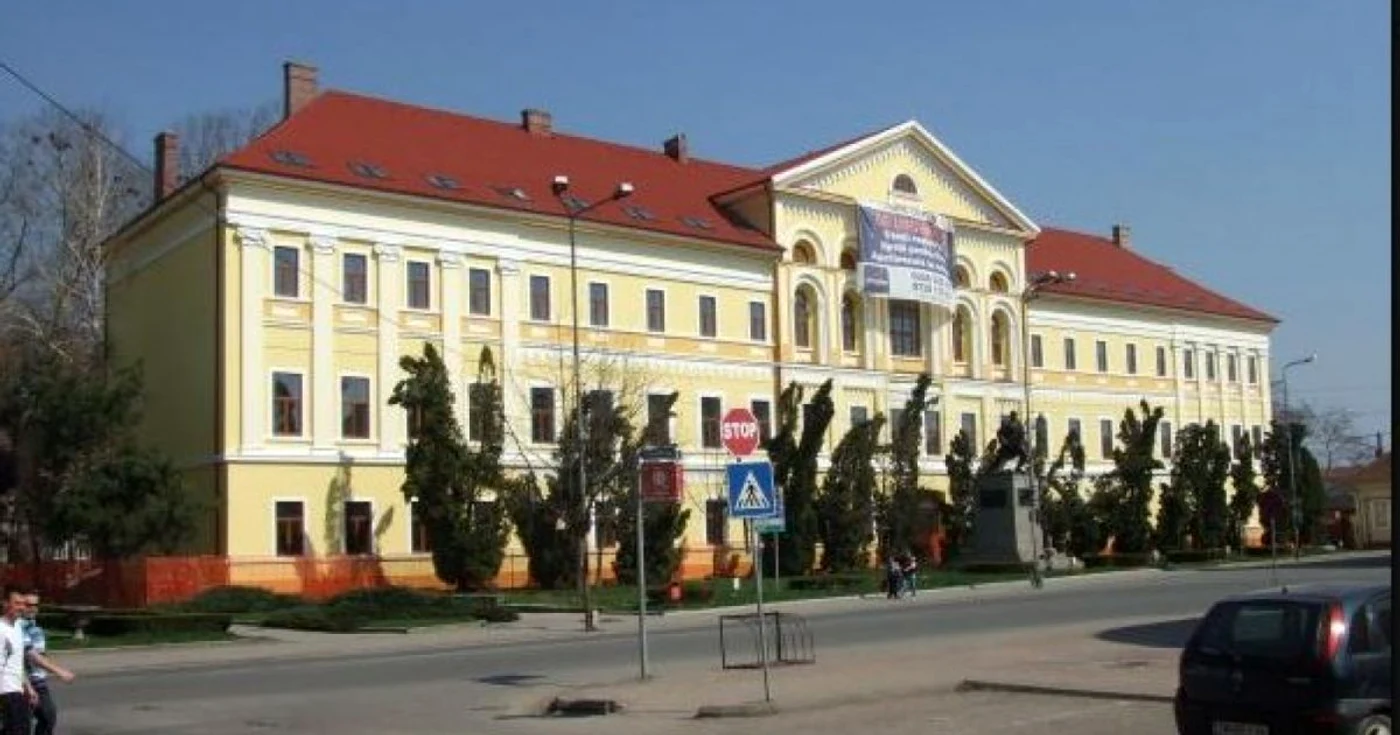 FOTO Wikmapia