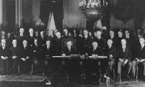 The Kellogg Briand Pact, an ambitious but inefficient treaty jpeg