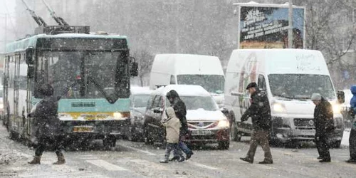 În București se anunță vreme închisă, vânt, lapoviță și polei jpeg