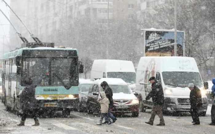 În București se anunță vreme închisă, vânt, lapoviță și polei