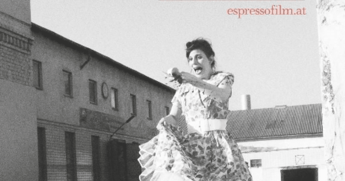 Regizoarea Anca Miruna Lăzărescu la festivalul „espressofilm“ din Viena