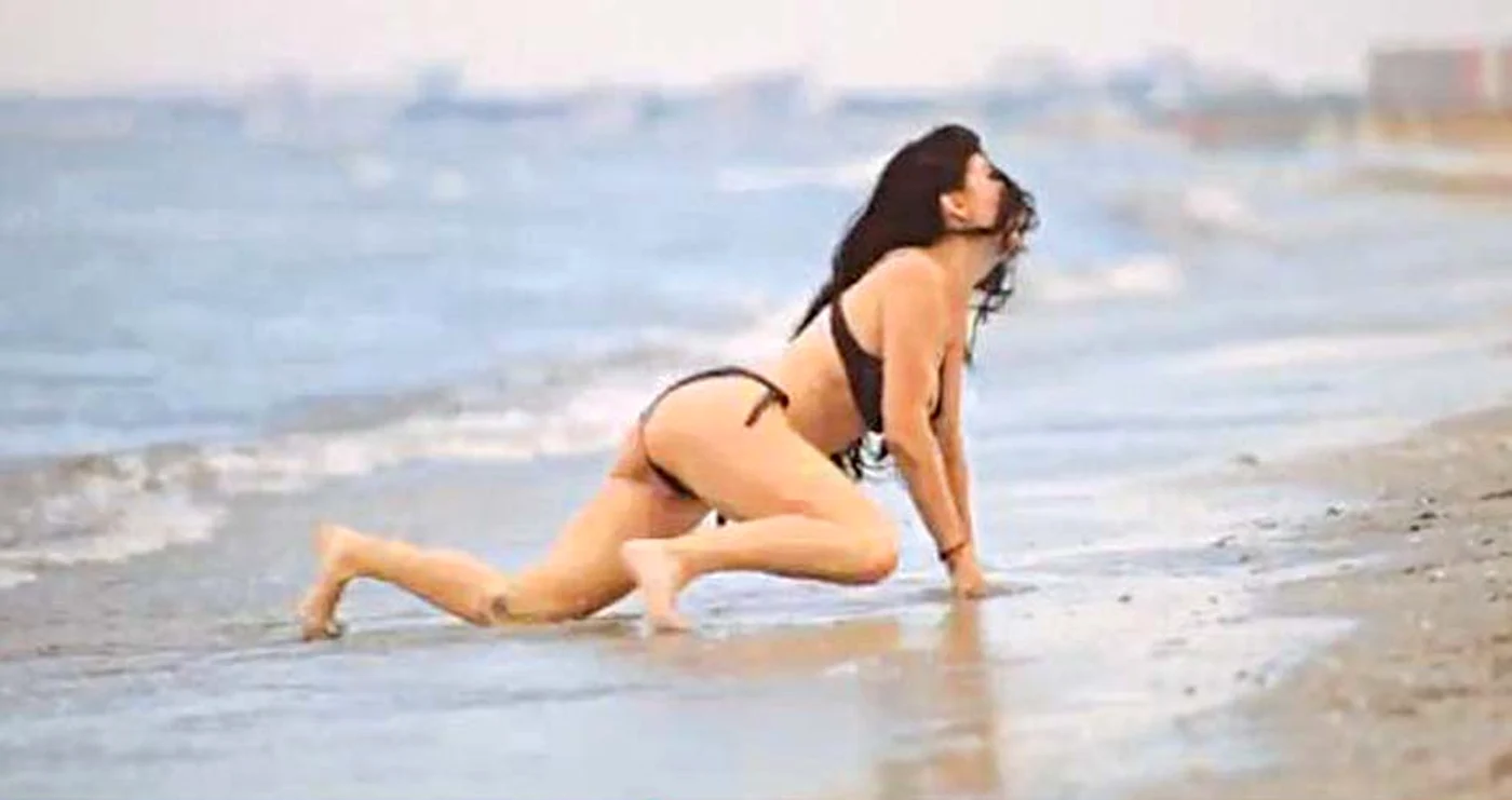 Silvia Lăuneanu, supranumită  “fata cu vioara”, mai sexy ca  niciodată în cel mai  recent videoclip