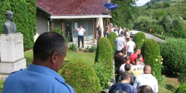 Bistriţa : Deţinuţii au călcat pe urmele lui Rebreanu