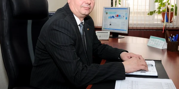 ion pochin
