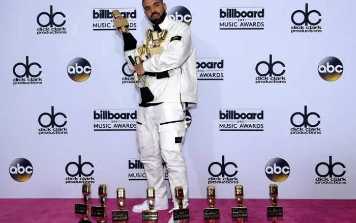 Drake a câştigat un număr record de trofee la gala Billboard Music Awards FOTO Getty Images