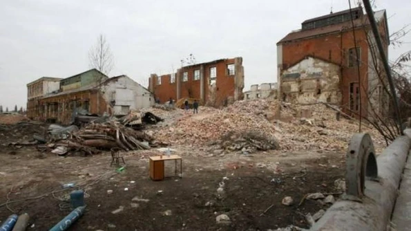 Distrugerea patrimoniului timişorean jpeg