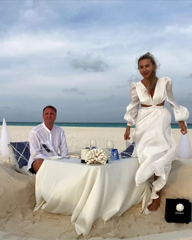 Crina Abrudan în Maldive de ziua ei, împreuna cu soţul Gabi Popescu
