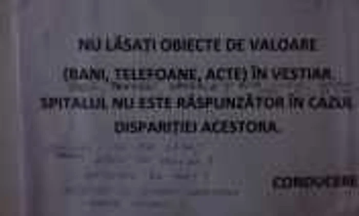 Anunţul de avertizare pus la vestiare