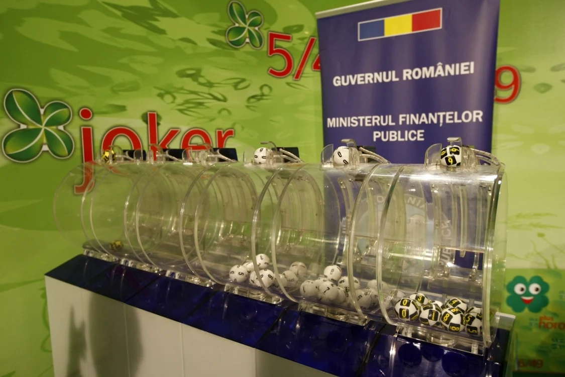 Selecţia câştigătorilor va fi realizată în două etape