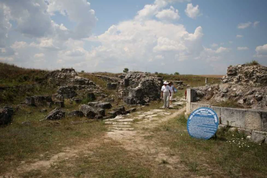 Cetatea Tropaeum Traiani, de la Adamclisi