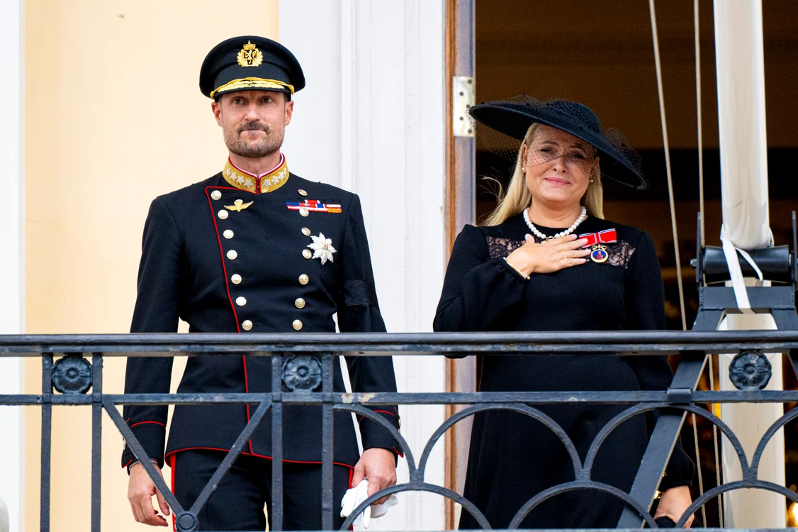 Regele Haakon și Regina Mette Marit, primul salut oficial, Profimedia (4) jpg