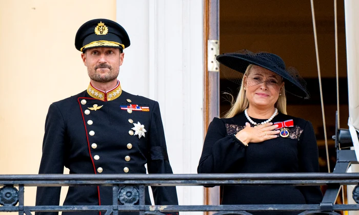 Regele Haakon și Regina Mette Marit, primul salut oficial, Profimedia (4) jpg