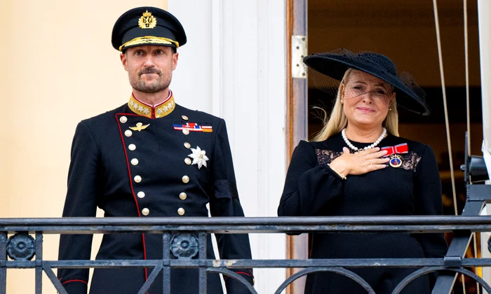 Regele Haakon și Regina Mette Marit, primul salut oficial, Profimedia (4) jpg
