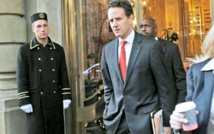 Timothy Geithner, şeful Trezoreriei SUA, în Germania Foto: reuters