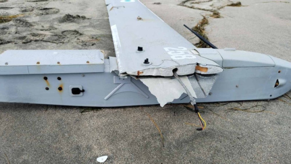 O dronă de proveniență necunoscută, găsită pe o plajă din Bulgaria. Autoritățile verifică originea aparatului