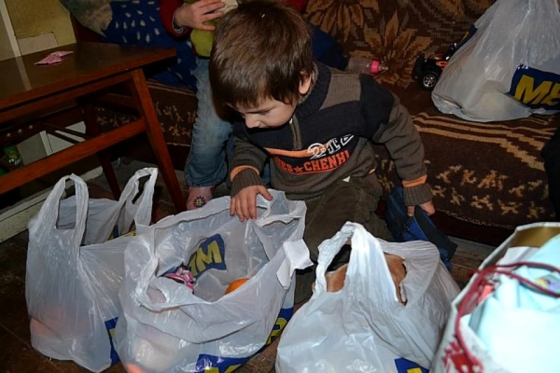 700 de familii vor primi pachetele de la Primărie. Foto: Arhivă