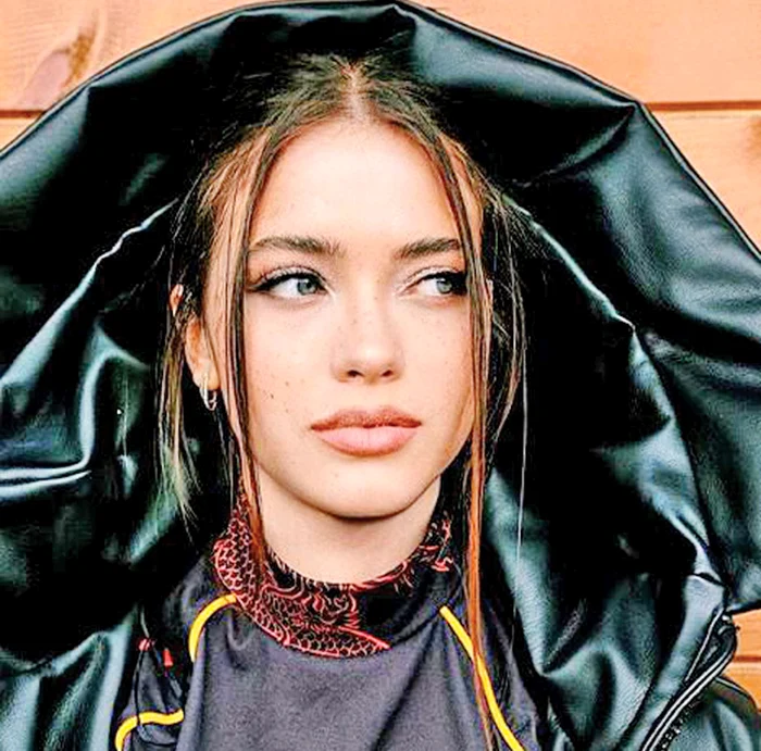 Roxen va pregăti o nouă melodie