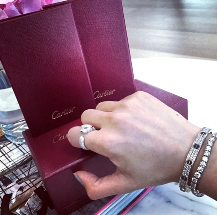 Bijuteriile de la Cartier nu sunt o problemă pentru bogații lumii