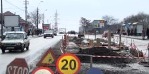 Şoferii vor circula cu dificultate cel puţin încă patru luni