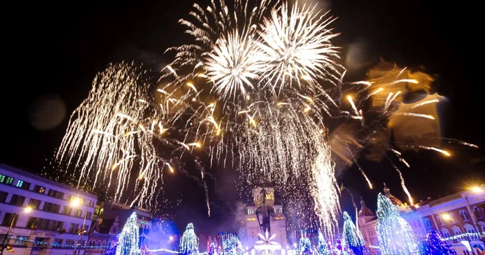 Focul de artificii începe la ora 20.00 în Piaţa Avram Iancu. FOTO: PCN