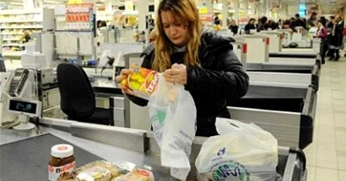 Rusii îşi fac provizii pentru 21 decembrie