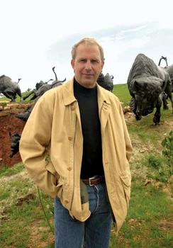 Kevin Costner nu e străin de România și nici de Castel Film