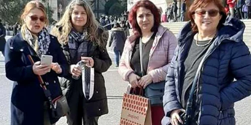 profesori excursionişti
