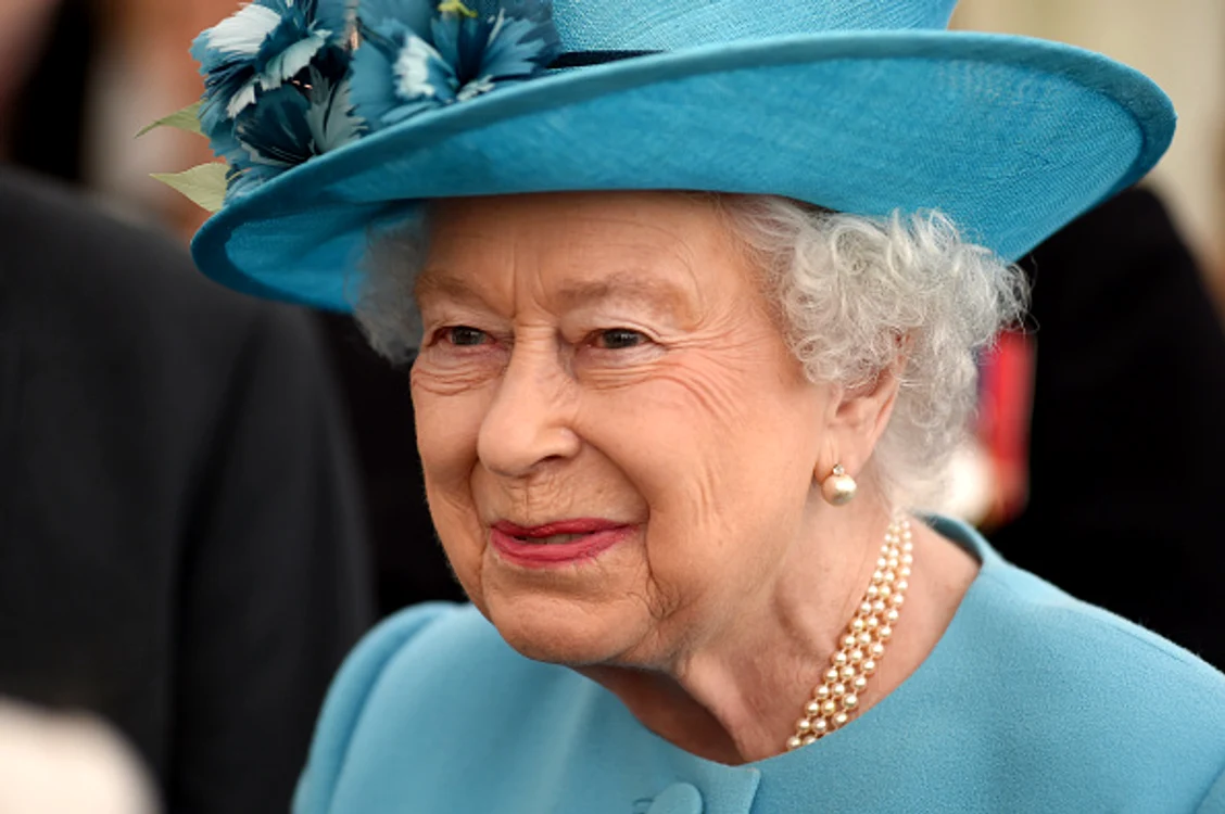 Regina Elisabeta nu și-a putut controla emoțiile la ceremonia de comemorare a eroilor militariFoto Getty