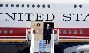 Aeronava Air Force One care l-a adus pe Trump în Ankara FOTO Profimedia 