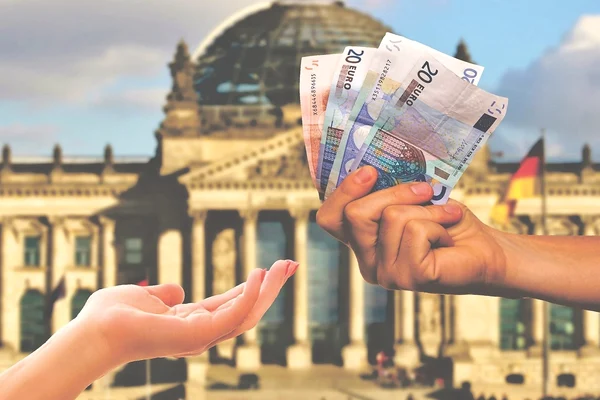 Un nou modul cu sfaturi practice pentru antreprenori este disponibil pe platforma BCR Școala de Business