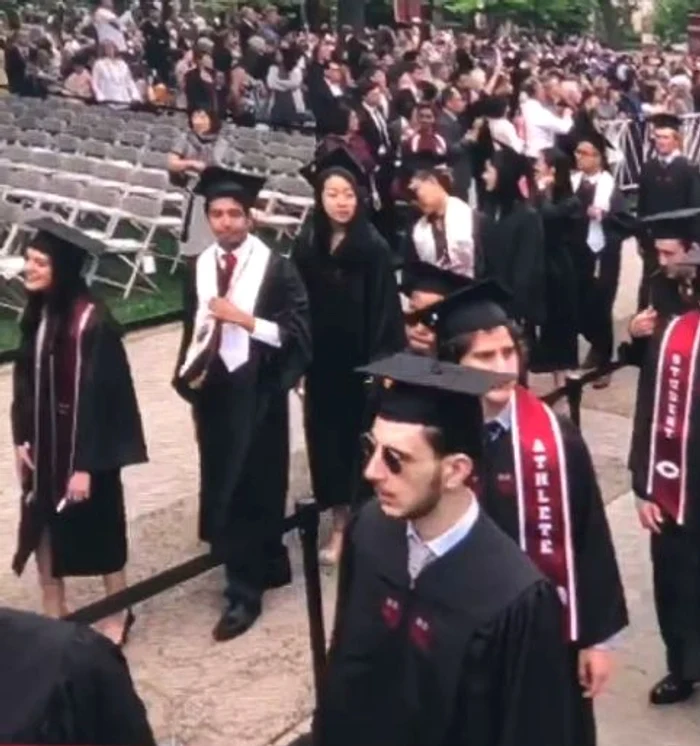 Karim a absolvit la prestigioasa școală Deerfield Academy, din statul american Massachusetts