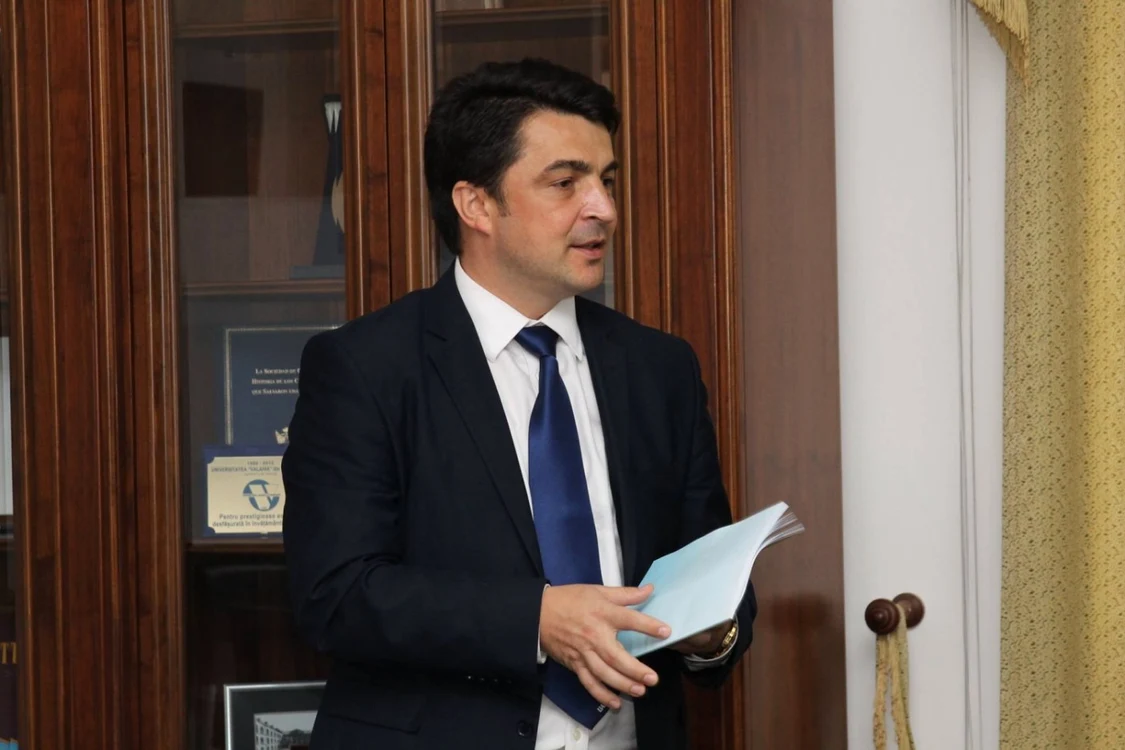 Daniel Breaz vrea să ajung senator, dar să rămână şi rector al Universităţii