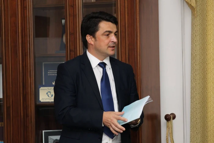 Daniel Breaz va conduce Universitatea din Alba Iulia până în 2020