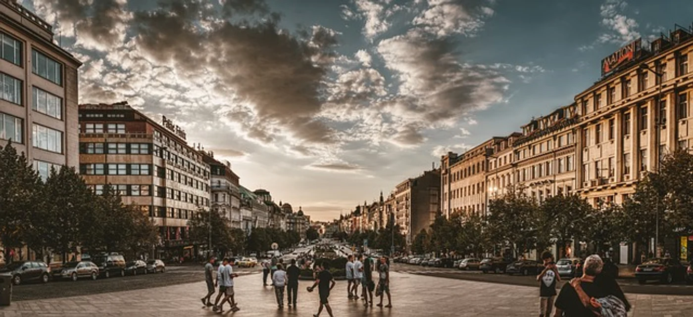 Orașul românesc care te fascinează cu frumusețea sa / foto: Pixabay 