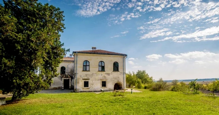 Palatul de piatră“ Udrişte Năsturel