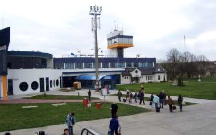 Zborurile de la Cluj, redirecţionate la Tg. Mureş