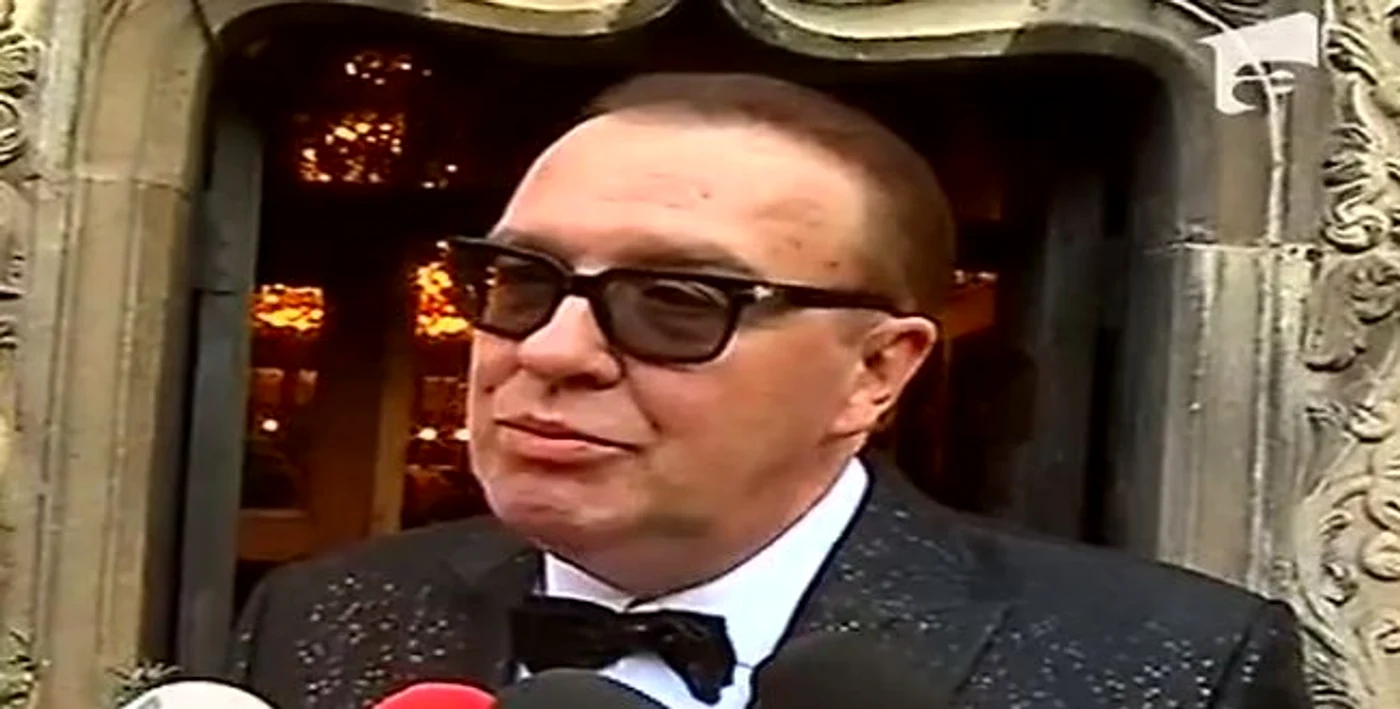 Gabriel Cotabiță a ieșit fericit din biserică