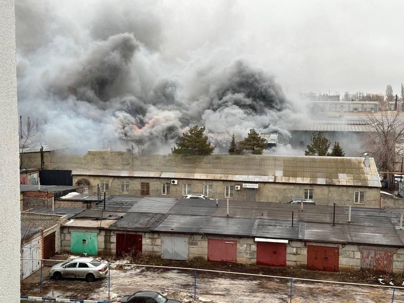 Un depozit de petrol din Rusia arde de două zile, după un atac cu drone ucrainene
