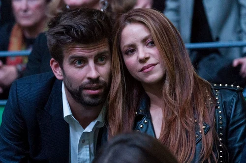 2 shakira si pique1 jpg jpeg