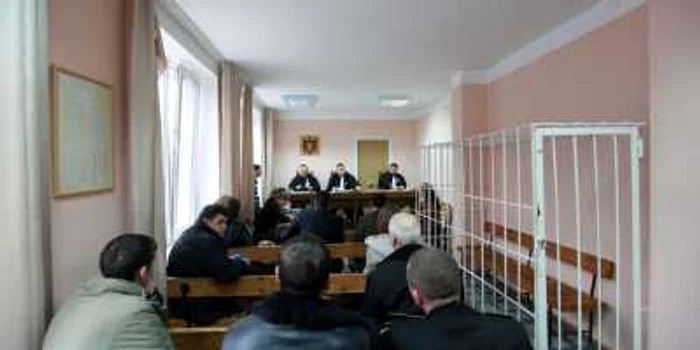 Specialiştii susţin că implementarea reformei judiciare întârzie
