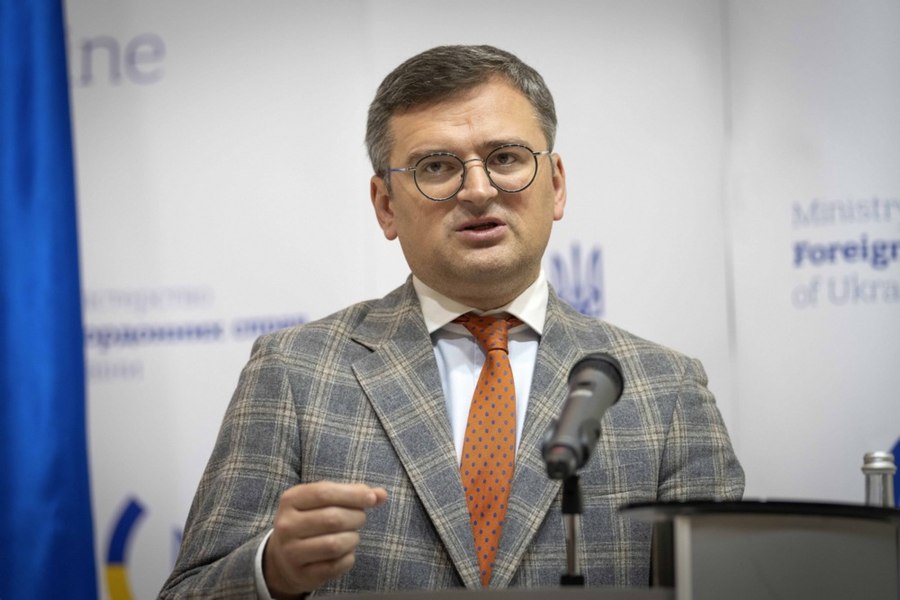 Kuleba a negat zvonurile despre fuga în Polonia. De ce fostul șef al diplomației ucrainene a părăsit țara