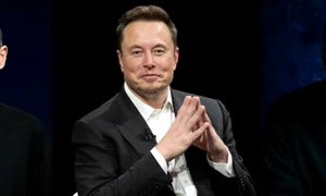 Steve Jobs, Elon Musk si Bill Gates, foto Pinterest  jpg