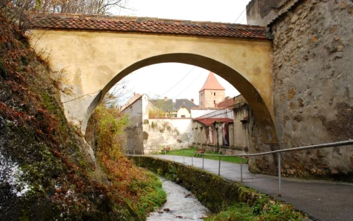 Zona pietonală După Ziduri Braşov. Foto