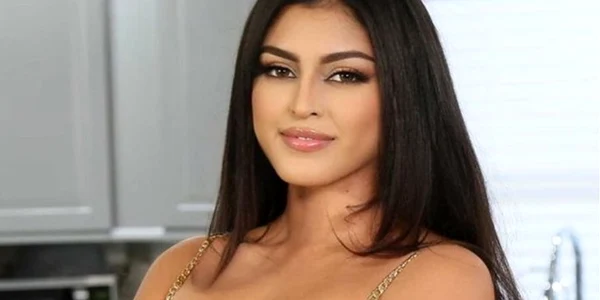 Sophia Leone Instagram jpg