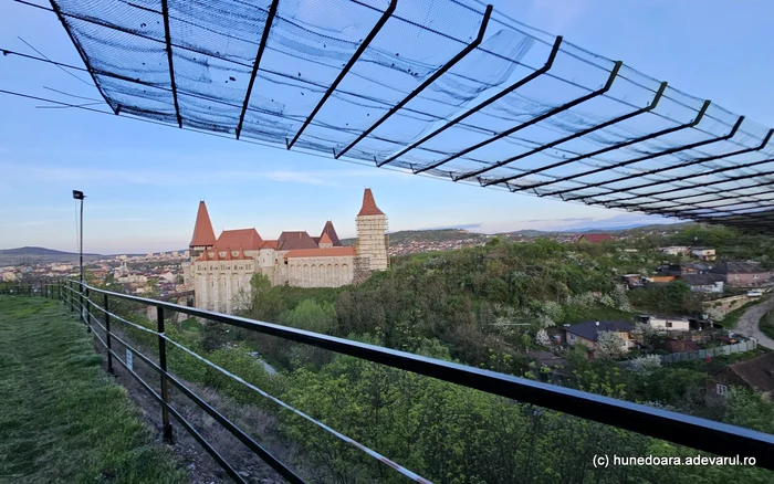 Rămășițele funicularului din Hunedoara. Foto: Daniel Guță. ADEVĂRUL