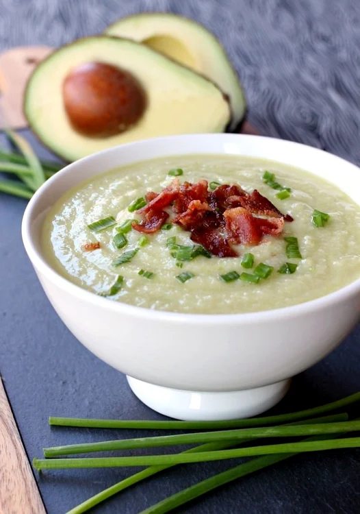 supa crema de cartofi cu avocado jpeg