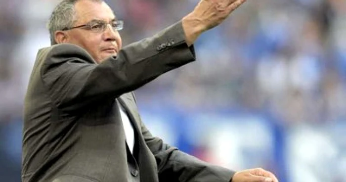 FOTBAL: Felix Magath a rămas fără carnet