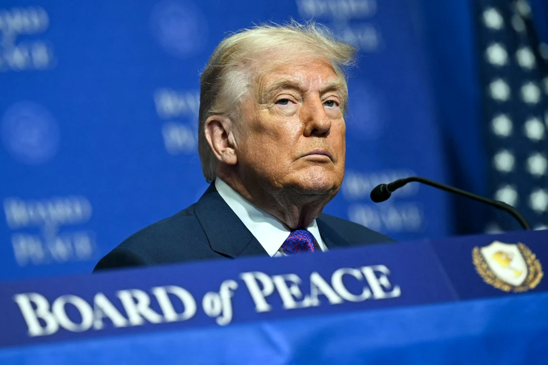 Trump și-a reluat luni atacurile la adresa Curții Supreme a SUA. FOTO: AFP