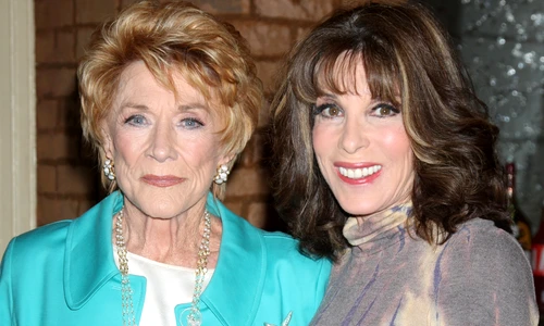 Tânăr și niliniștit  foto   Shutterstock jpg