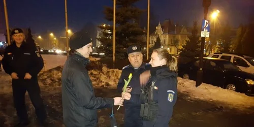 flori protestatari jandarmi brasov 